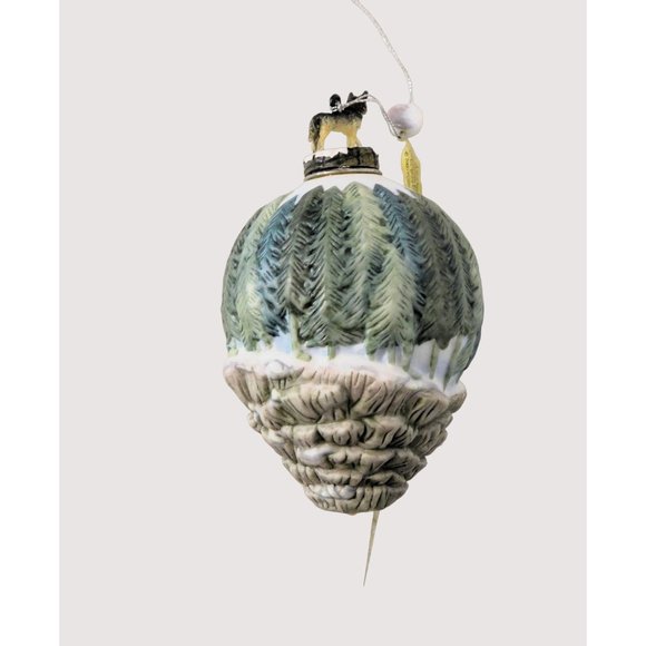 Call of the Wilderness Ornament Moon Shadow by Kevin Daniel 2000 Bradford - Picture 3 of 4